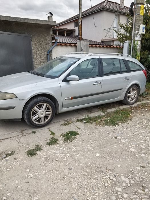 Продаваме на части с проблем в двигател но пали.