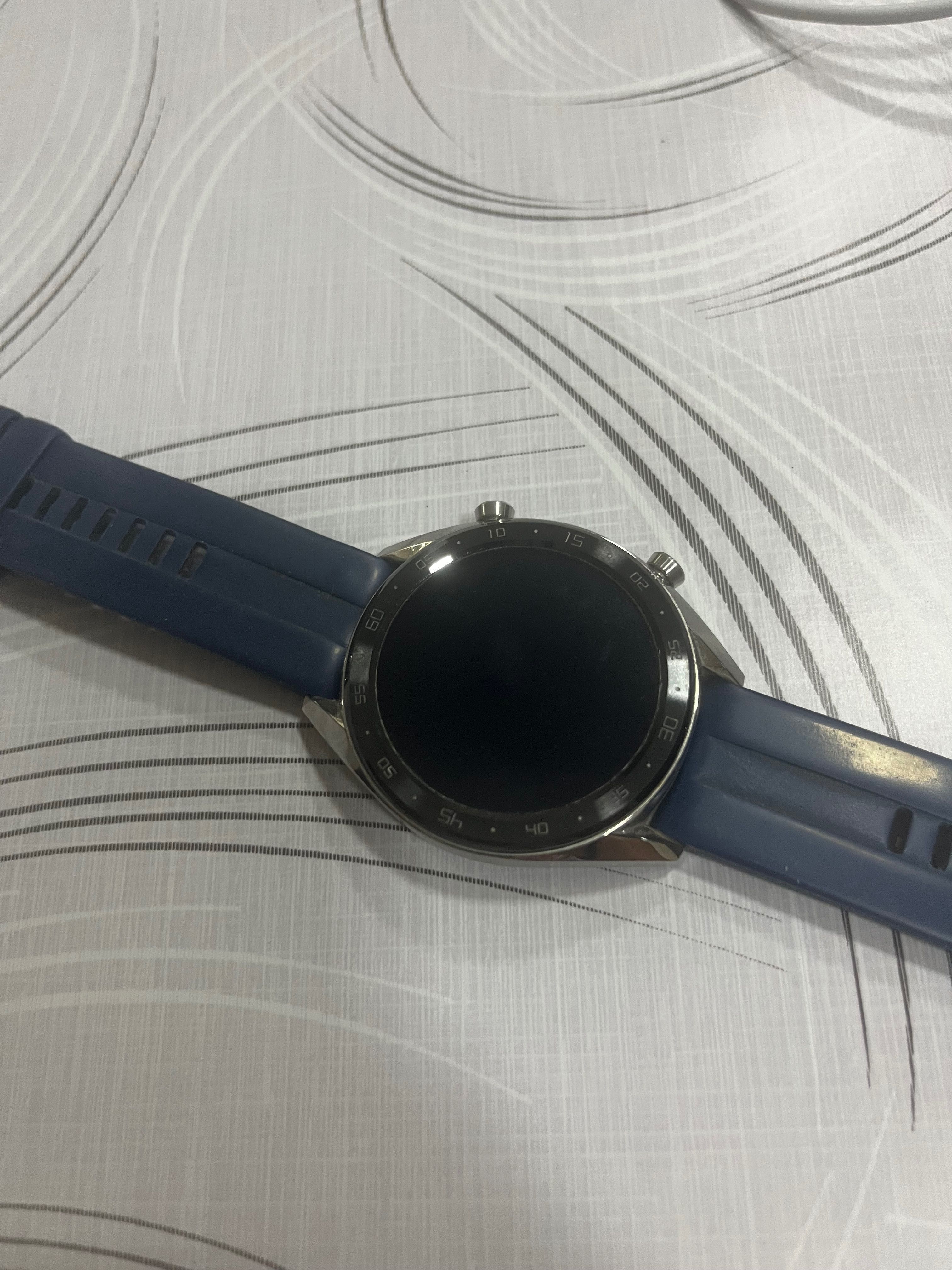 Мъжки смарт часовник huawey
