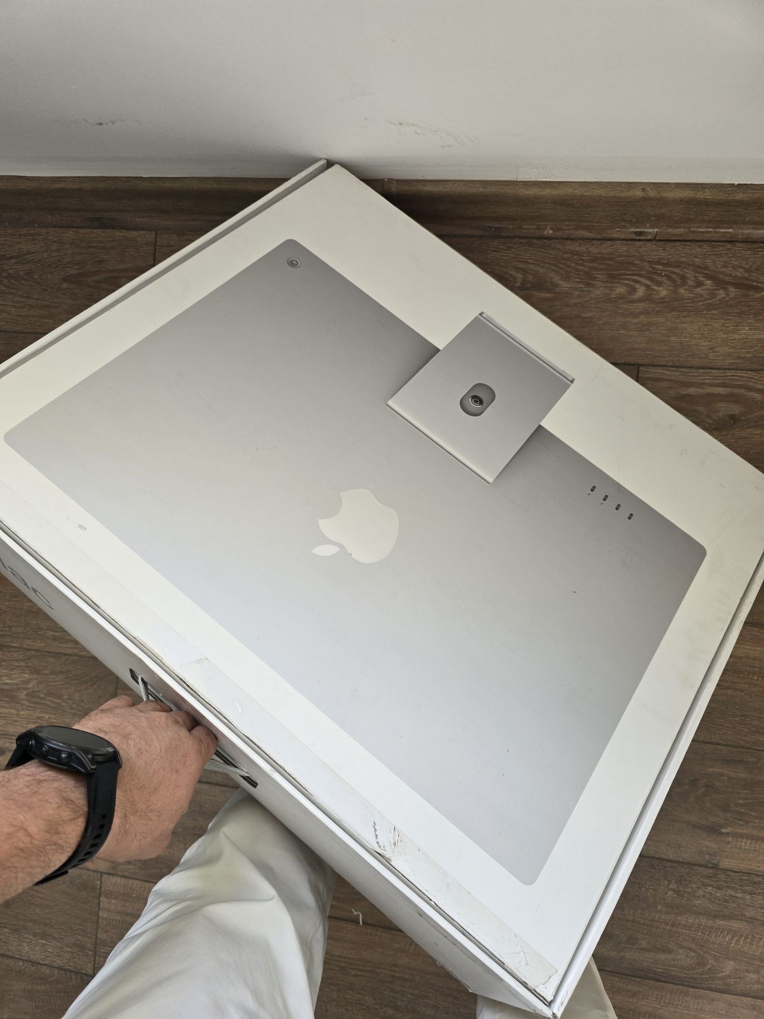 iMac 24 / 256г/ 8 г