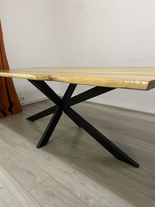 Masa dininig, bucatarie  din lemn stejar masiv