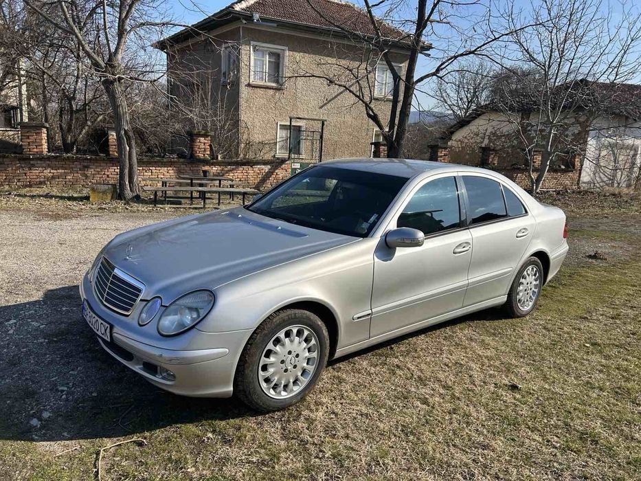 Мерцедес 2.2 Е класа 159 к.с