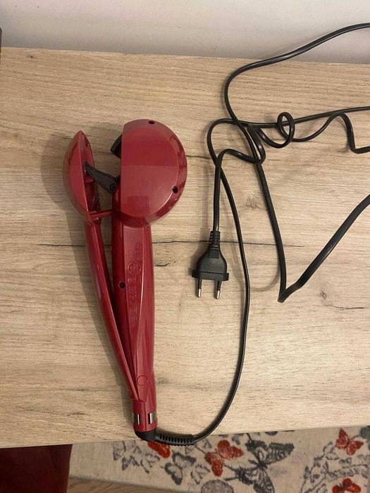 Ondulator automatizat Babyliss