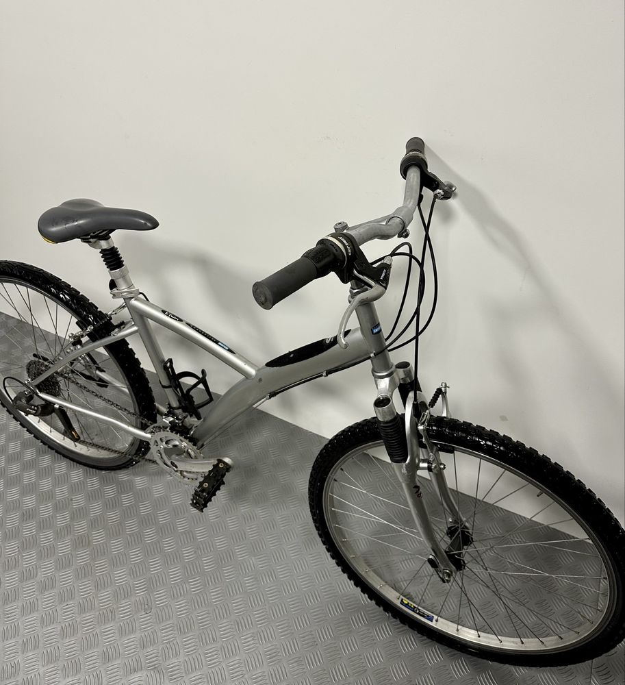 Велосипед Btwin 26 цола/ колело