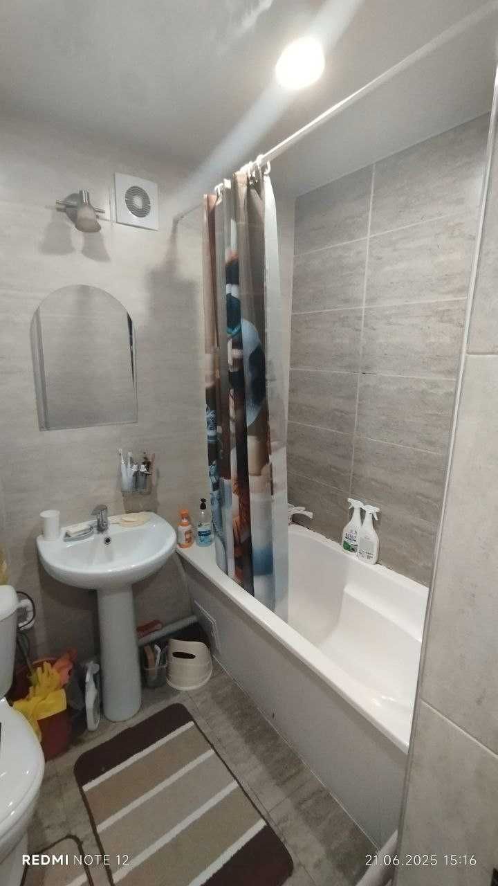Авиагородок ПРОДАЁТСЯ 3 комнатная на 3 этаже, 70 КВ.М
