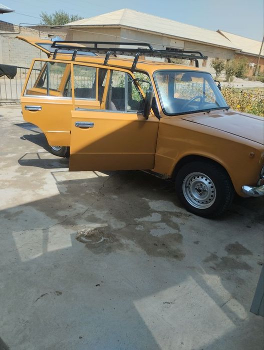 Ваз 2102     тетик, матор, хадовой, карбтратор килиган, бензин