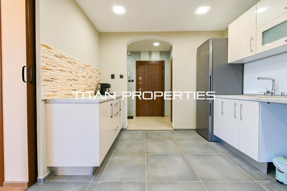 Продава се Тристаен апартамент в София, Люлин 8 - 100 кв.м за 3000 €/кв.м - Снимка #5