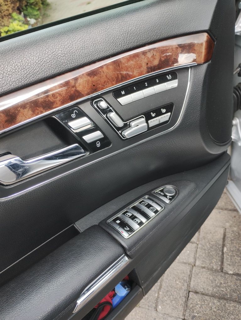 Здравейте продавам Мерцедес S 320  long W221  2008 година