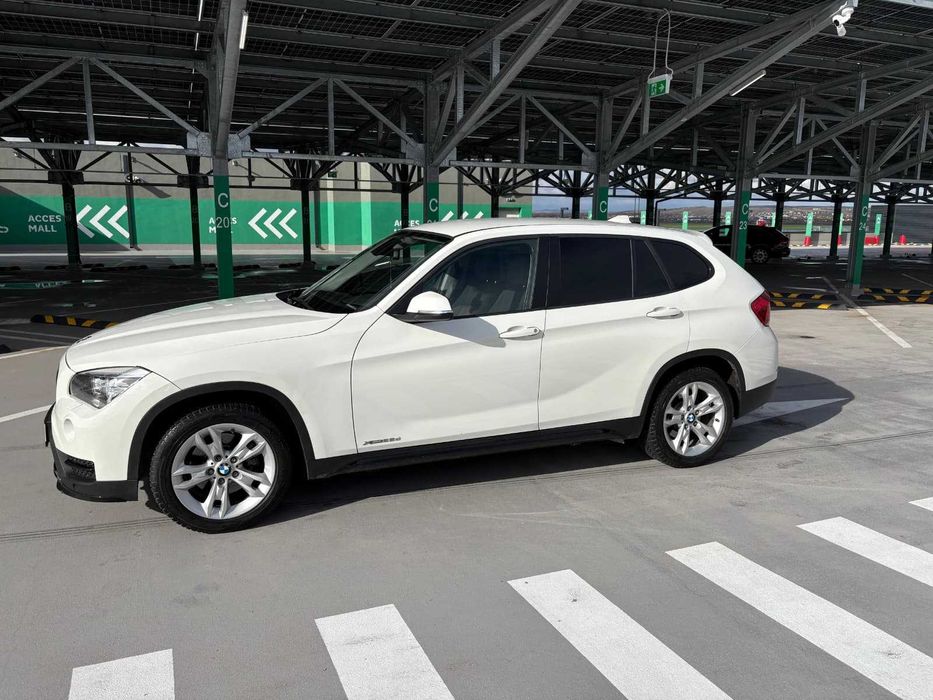 BMW X1 xDrive25d Aut. Sport Line - Foarte bine intretinut