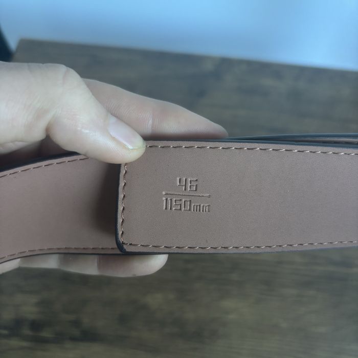 Curea louis vuitton maro cu catarama neagra