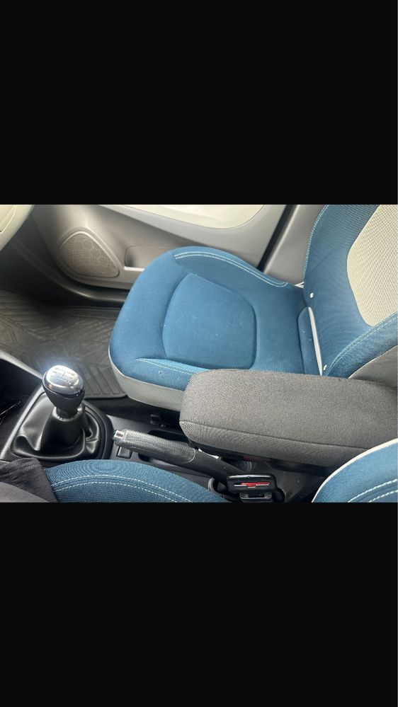 Renault Captur 0.9 benzina Navigatie Carplay