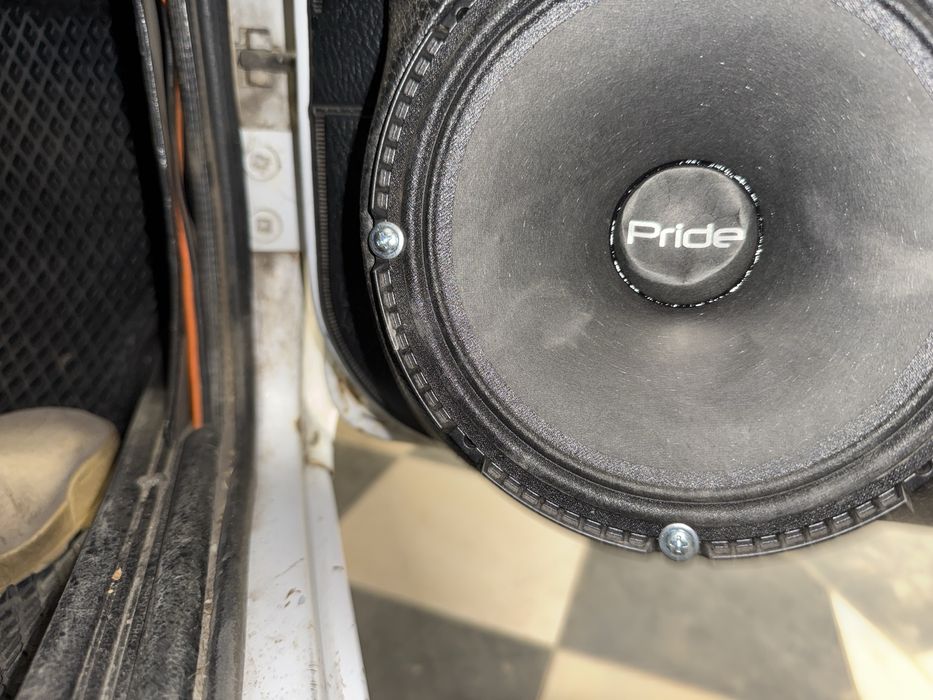 Продам музыку pride solo 200 усилитель pride quattro xl и саб элемент5