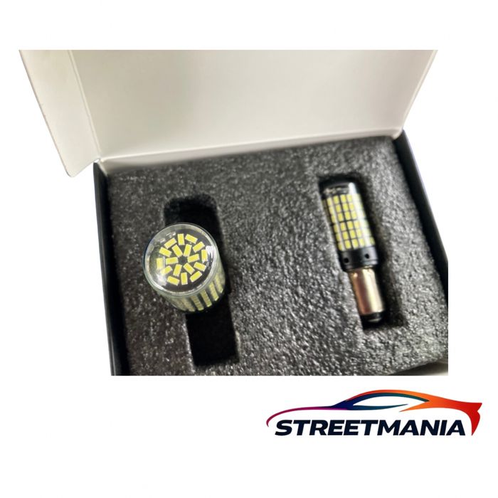 LED крушки за стоп с две светлини – мощни, 12V, дълъг живот