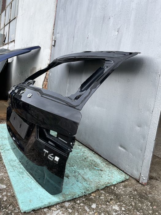 Заден капак багажник за Volvo V60 B4 Kombi Волно В60 Б4  2022г- 2бр