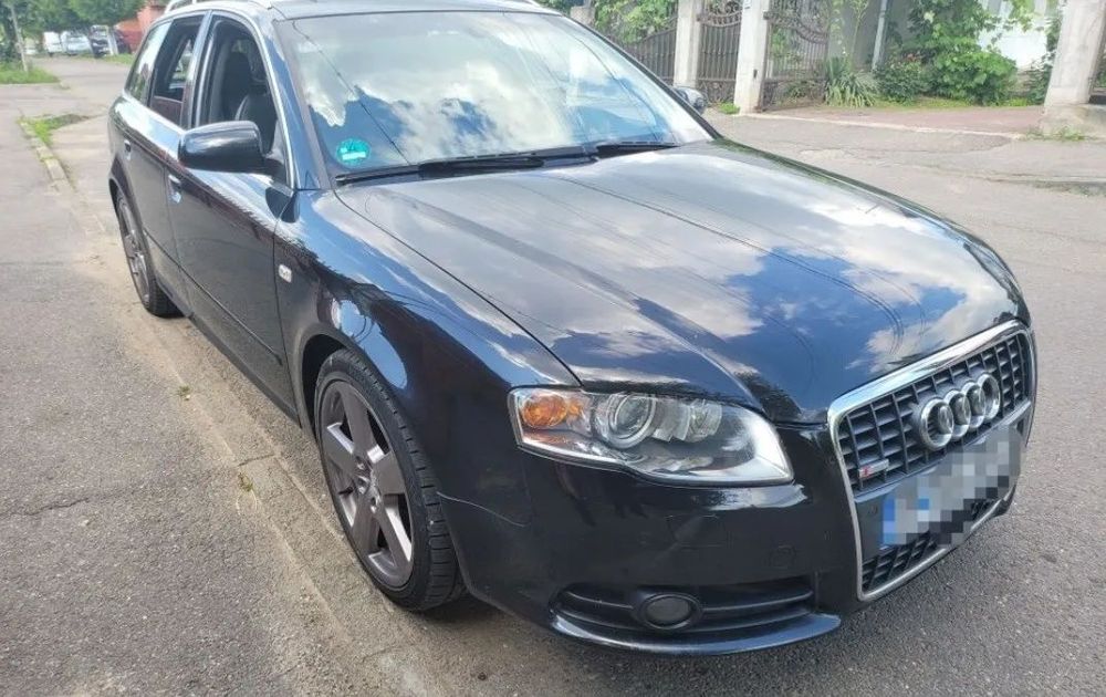 Audi A4 Pachet Sline interior exterior suspensie