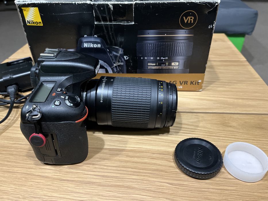 Nikon D750 + AF Nikkor 70-300 4-5,6 G