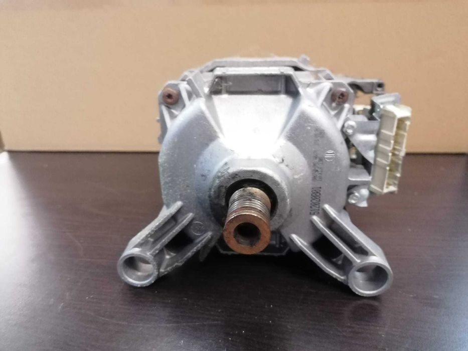 Motor masina de spalat Whirlpool 9 pini , seria AWZ / R2