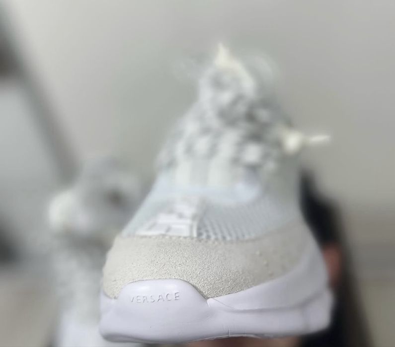 Versace chain Reaction