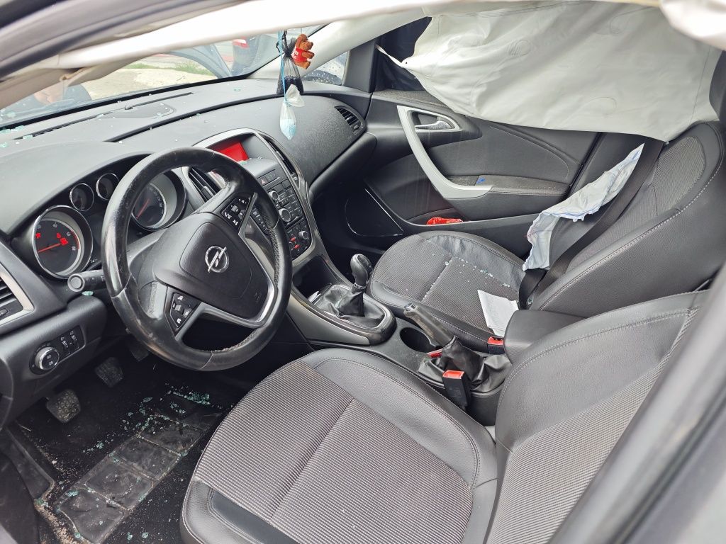 Opel asrra j 1.7 d 2011 на части