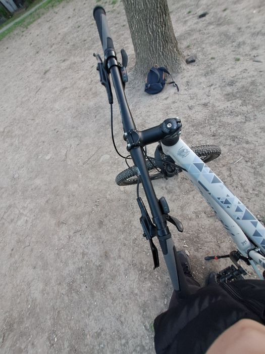 Vând bicicleta în stare buna