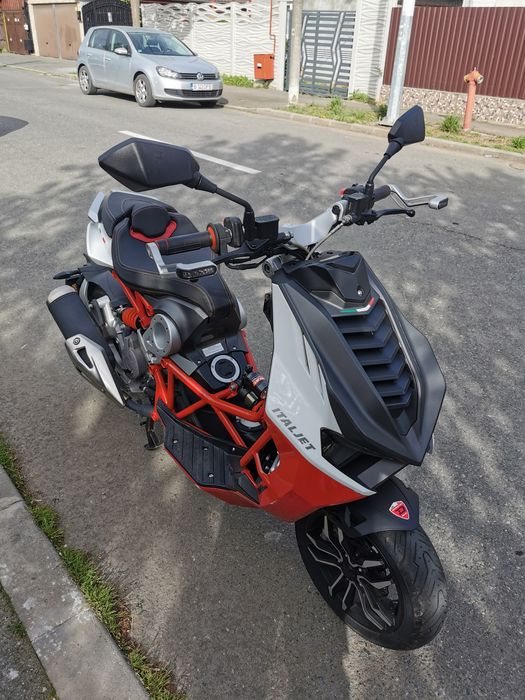 Scuter Italjet dragster 200