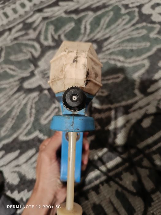 Стар пистолет за боядисване Ореол 5м.