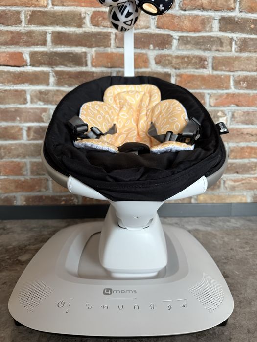 Бебешка люлка 4 Moms mamaRoo 5 + подложка за новородено
