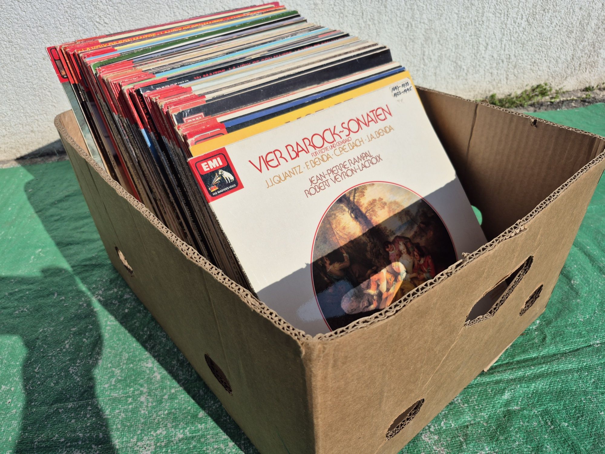 Vând 100lp Discuri Vinil colectia EMI HIS MASTERS VOICE muzică clasică