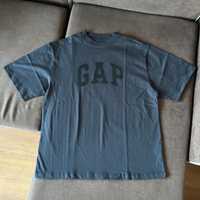 GAP yeezy tee