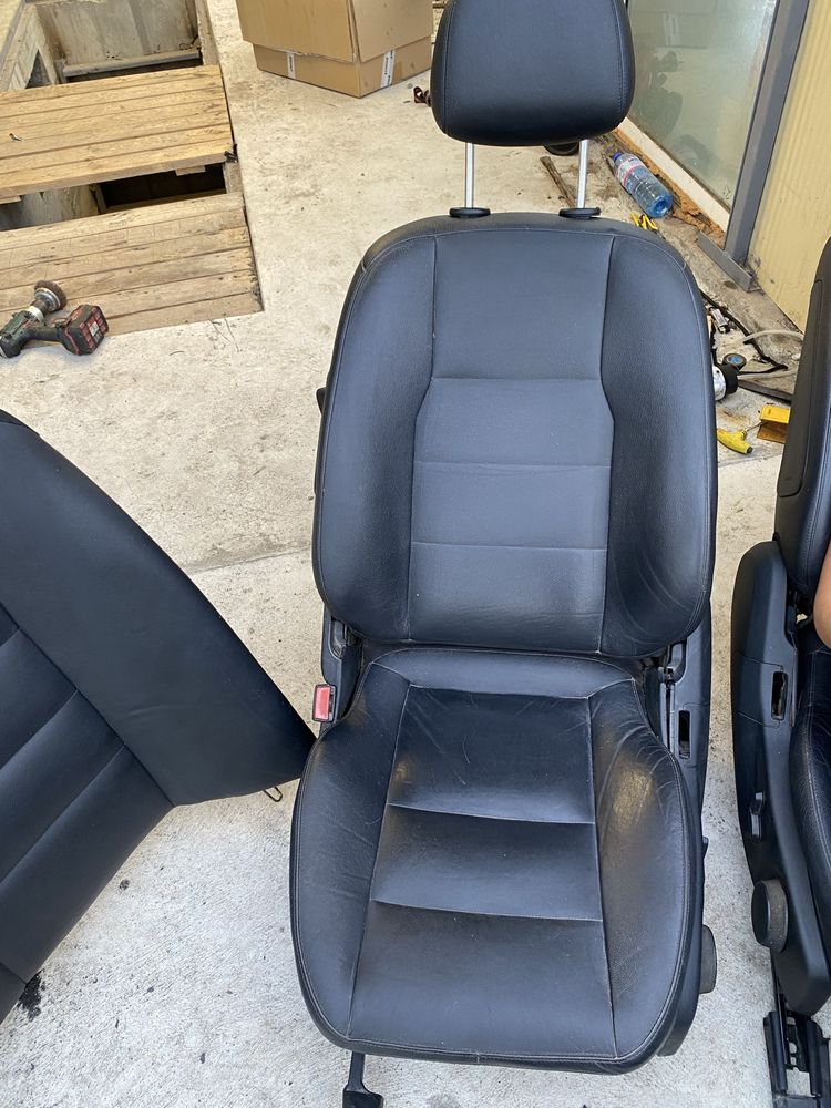 Кожен салон за мерцедес w204