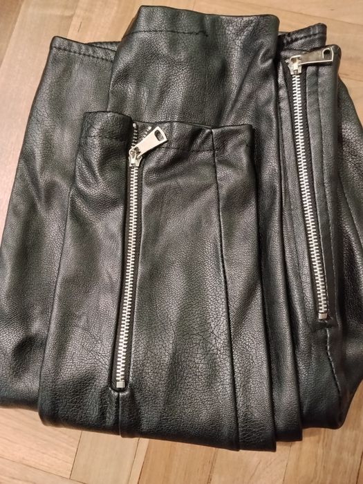 Дамски лот палто от изкуствен косъм + кожен клин+ пухена яка