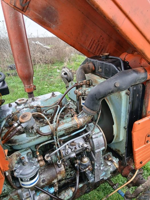 Tractor UTB 445 de vânzare !