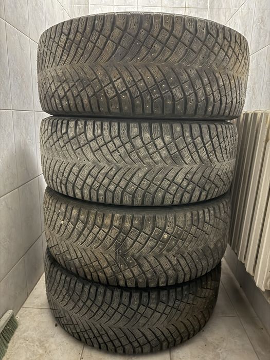 Шины зимние Michelin 265/65/R18