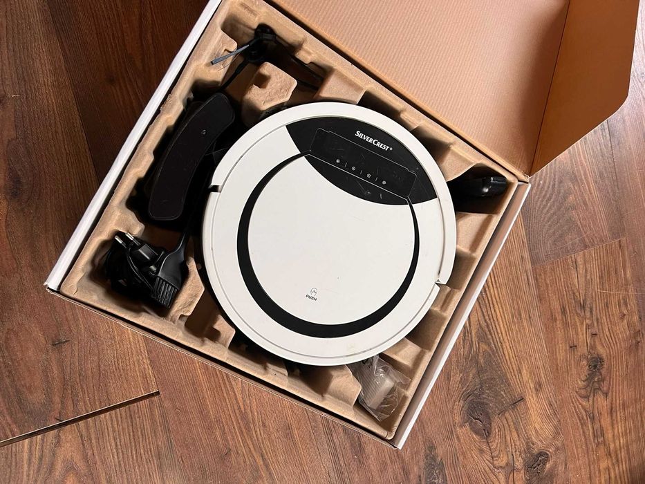 Vand aspirator robot Silvercrest