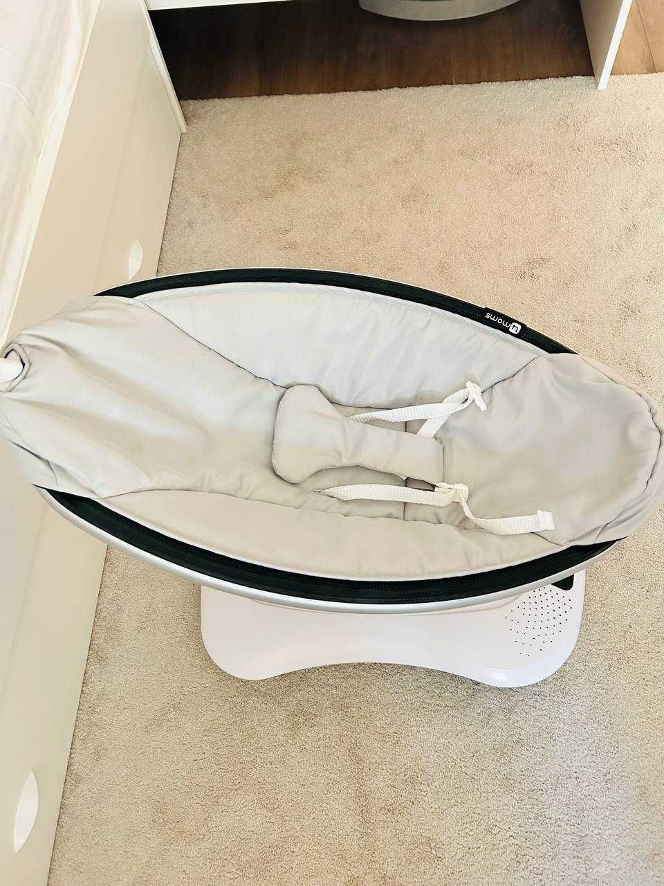 Електрическа бебешка люлка 4moms mamaRoo - цвят Сив