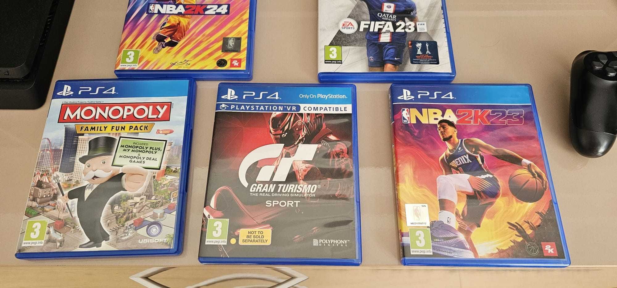 Play Station 4 (PS4), Slim, 1 TB + 2 Controllere