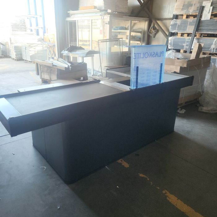 Tejghele pentru magazin