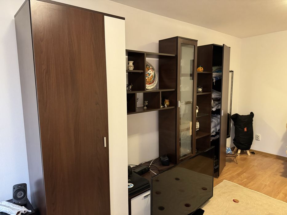 Vand mobila living/sufragerie Staer