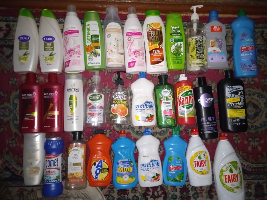 ПРОДАМ пустые БАНОЧКИ-БУТЫЛЬКИ от разных мыло моющих средств. Шампуней