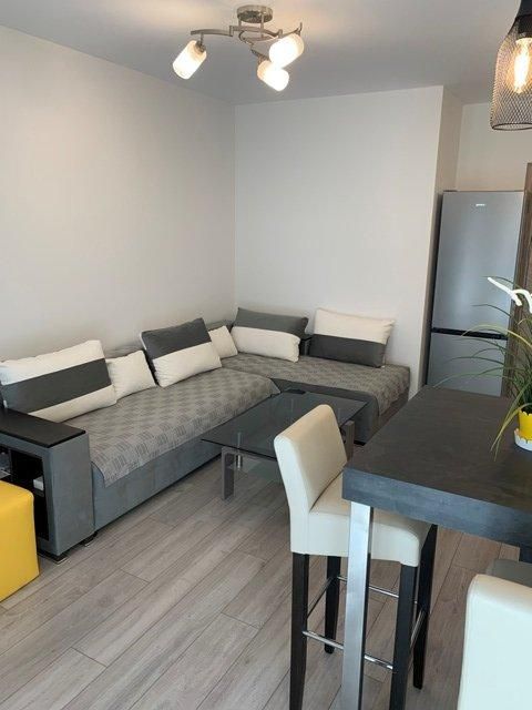 Дава се под наем Двустаен апартамент в Пловдив, Център - 64 кв.м за 450 € - Снимка #3