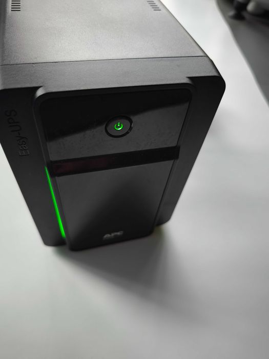 UPS APC BVX1200LI Easy Line-Interactive, 230V, 1200VA, 650W
