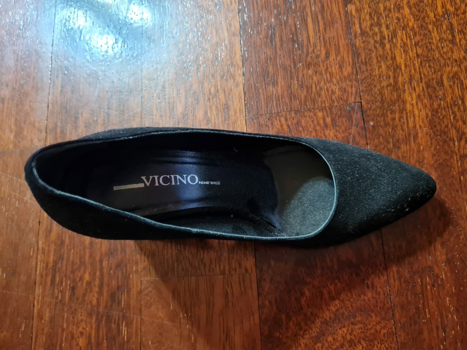 Vând pantofi Vicino cu toc piele întoarsă