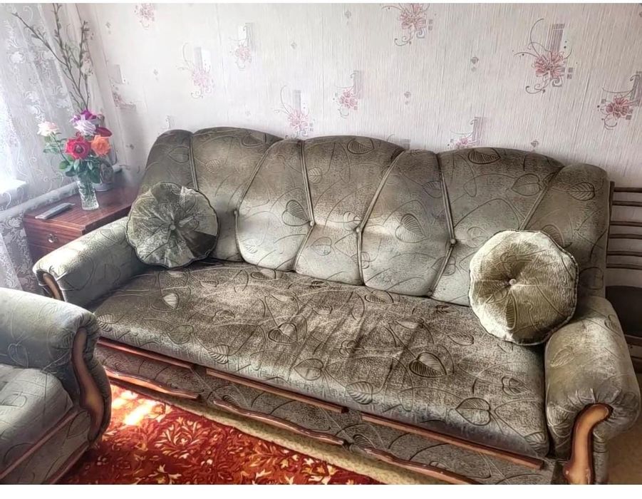 Отдам даром диван