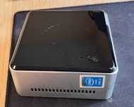 Мини компютър Intel NUC Kit D34010WYKH Intel i3-410u 8GB ram 256GB