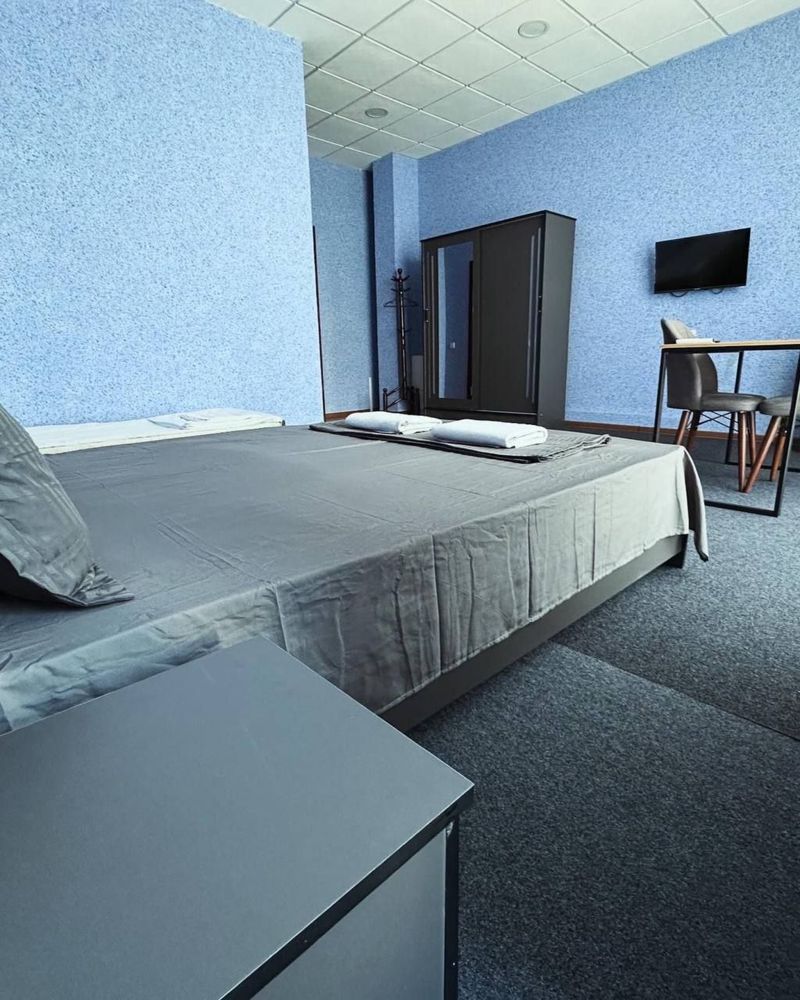 NEW LIFE hostel биз сизни кутвмиз хона нархларини келштириб берамиз