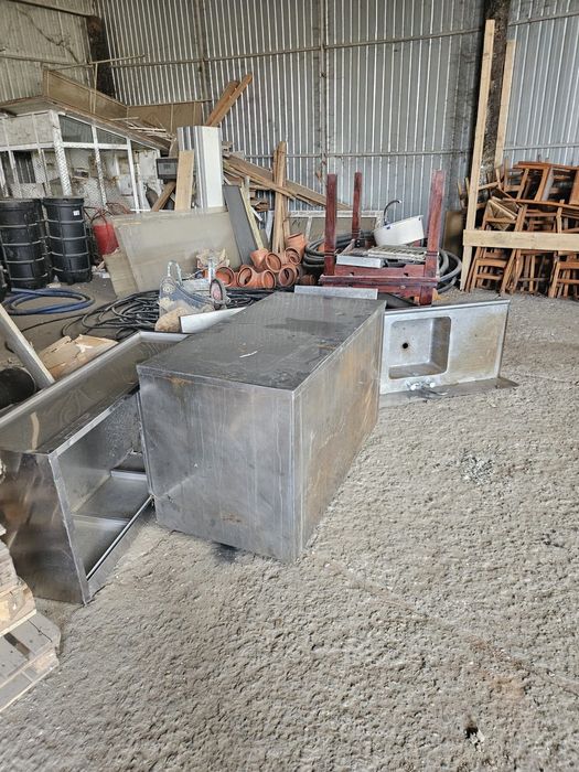 Vând 2 hote bucătărie restaurant