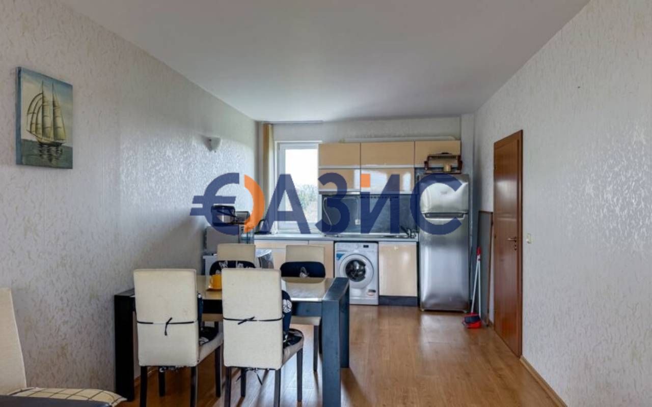 Продава се Тристаен апартамент в с. Равда, Област Бургас - 92 кв.м за 914 €/кв.м - Снимка #1