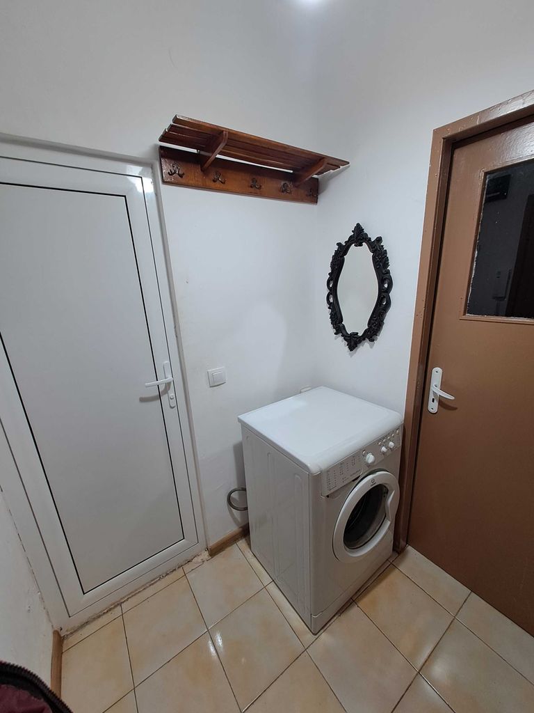 Дава се под наем Едностаен апартамент в Шумен, Гривица - 42 кв.м за 214.2 € - Снимка #12