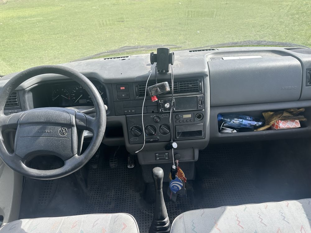 Volkswagen transporter t4 syncro 4x4