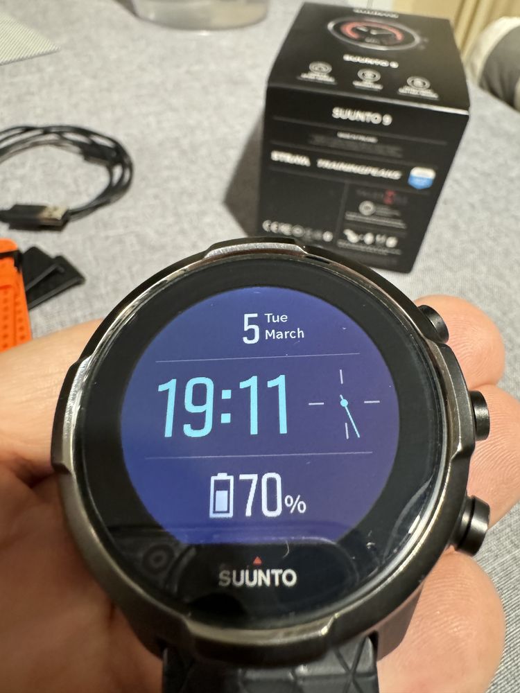 SUUNTO 9 BARO Titanium Black спортен часовник