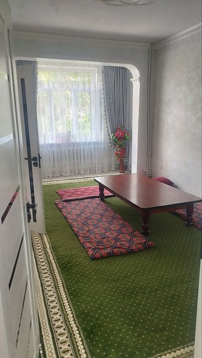 Uy pishiq g'isht, 4 etajli domni 3qavati